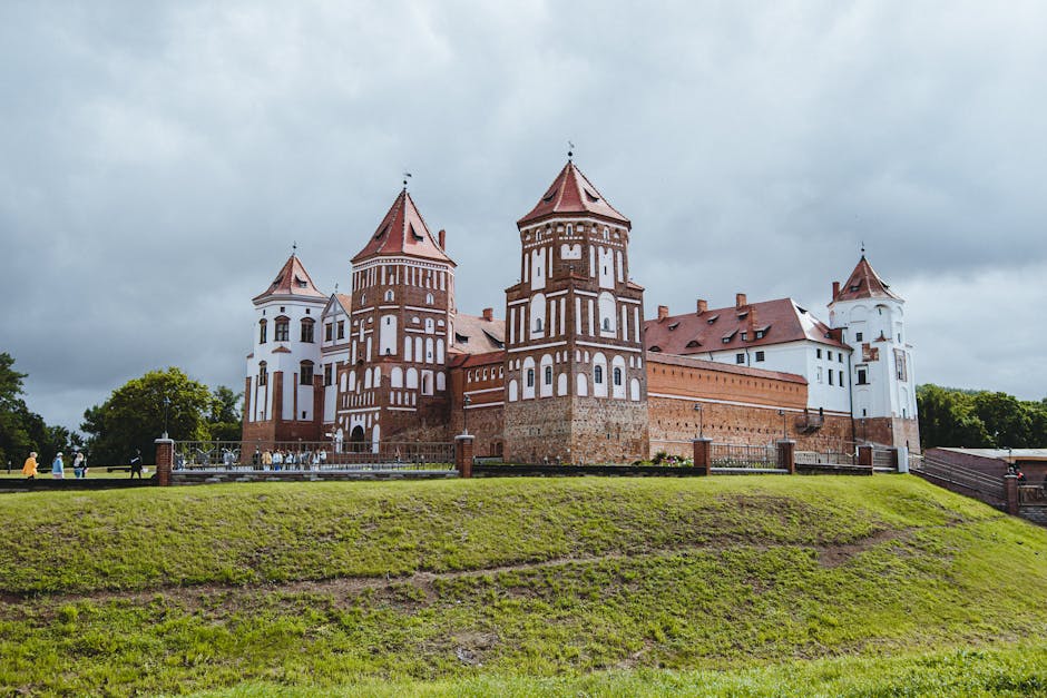 Mir Castle