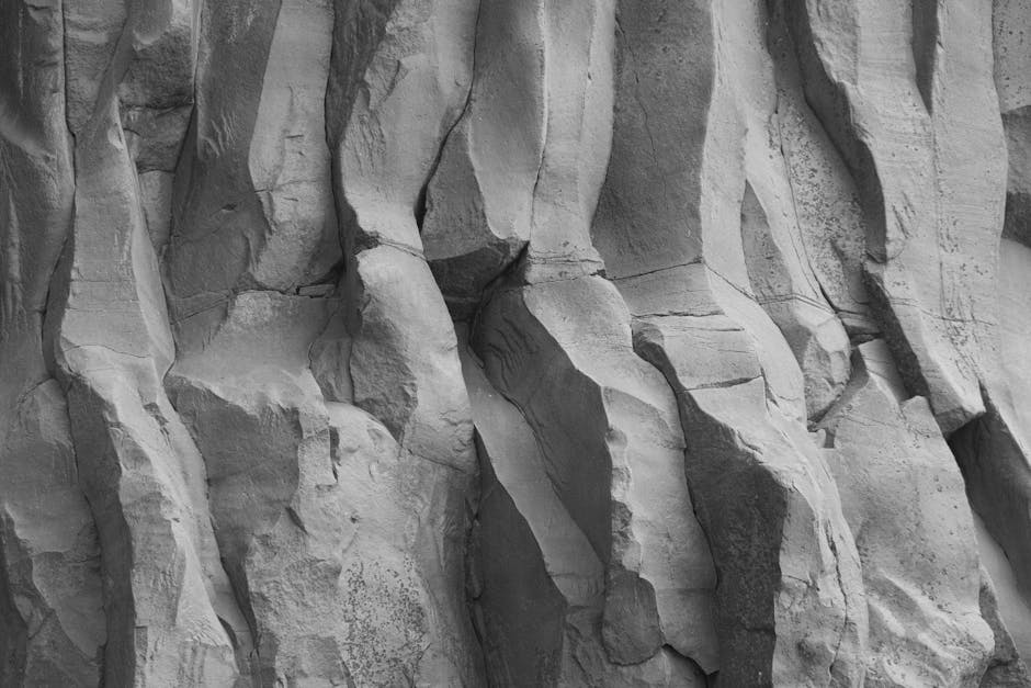 Ennedi Massif Features Thousands Of Ancient Rock Art Images