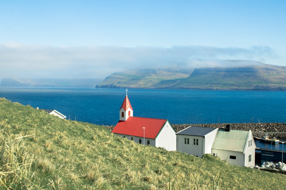 The Faroe Islands Boasts the World's First Underwater Roundabout