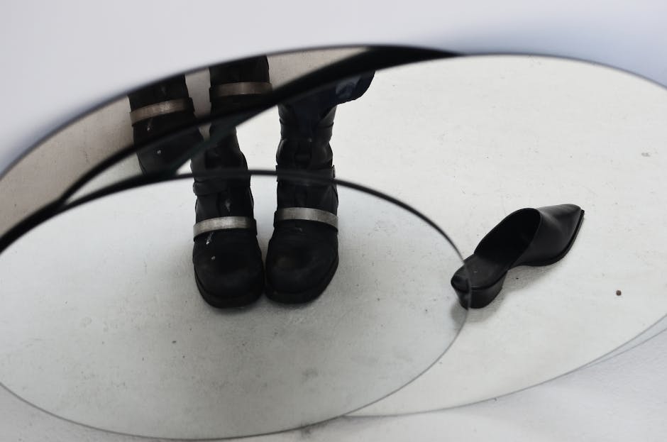 The First Item Sold on eBay Was a Broken Laser Pointer