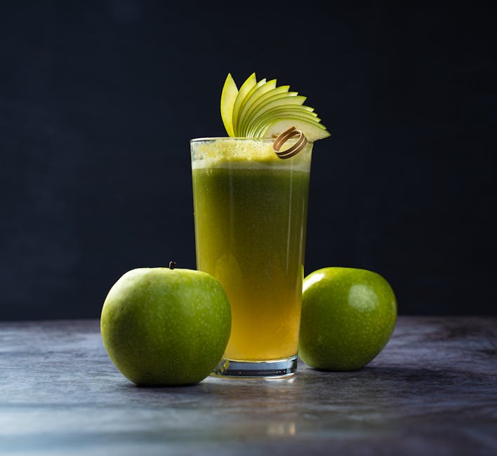 The Name "Snapple" Came From A "Snappy Apple" Drink That Exploded.
